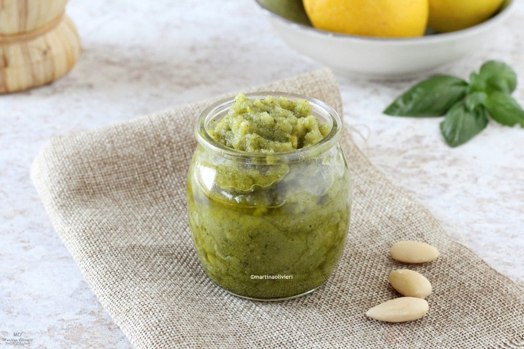 Citroen en basilicum pesto