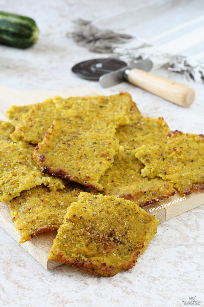 Focaccia van courgette en wortelen