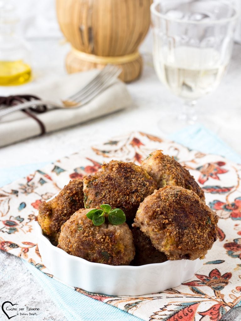 Gehaktballetjes met vlees en courgette