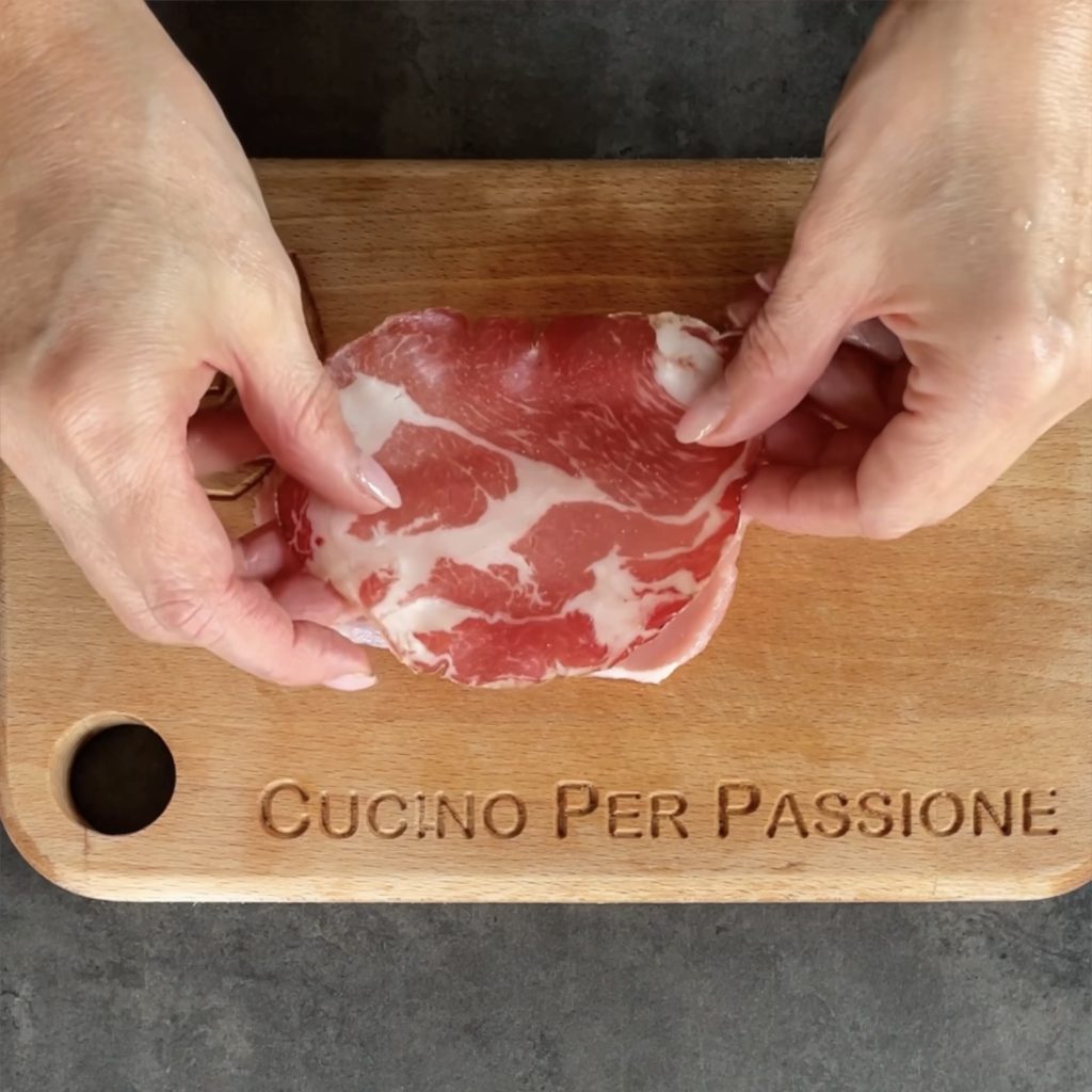 Gepanneerde Varkensrolletjes