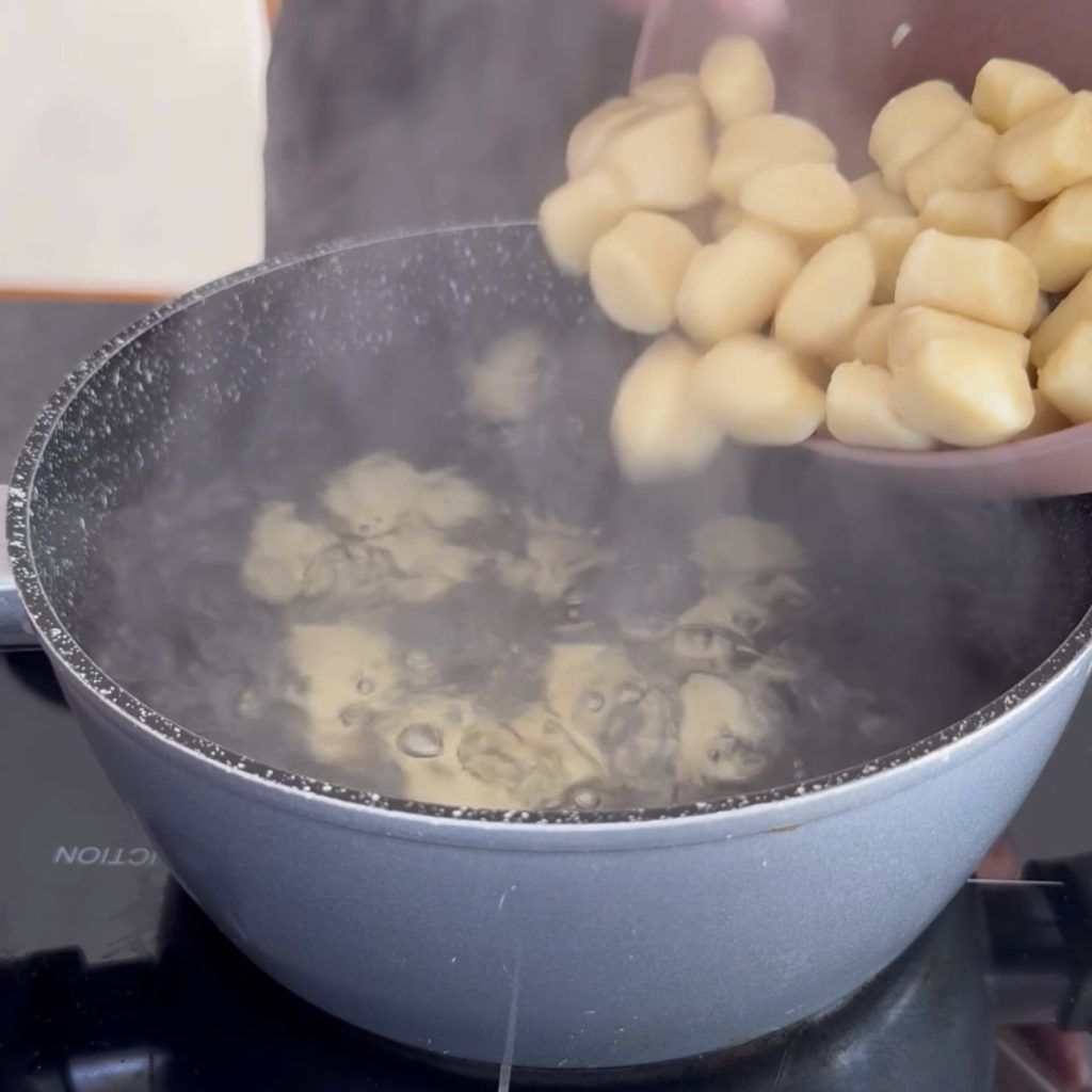 Gnocchi met stracchino, champignons en speck