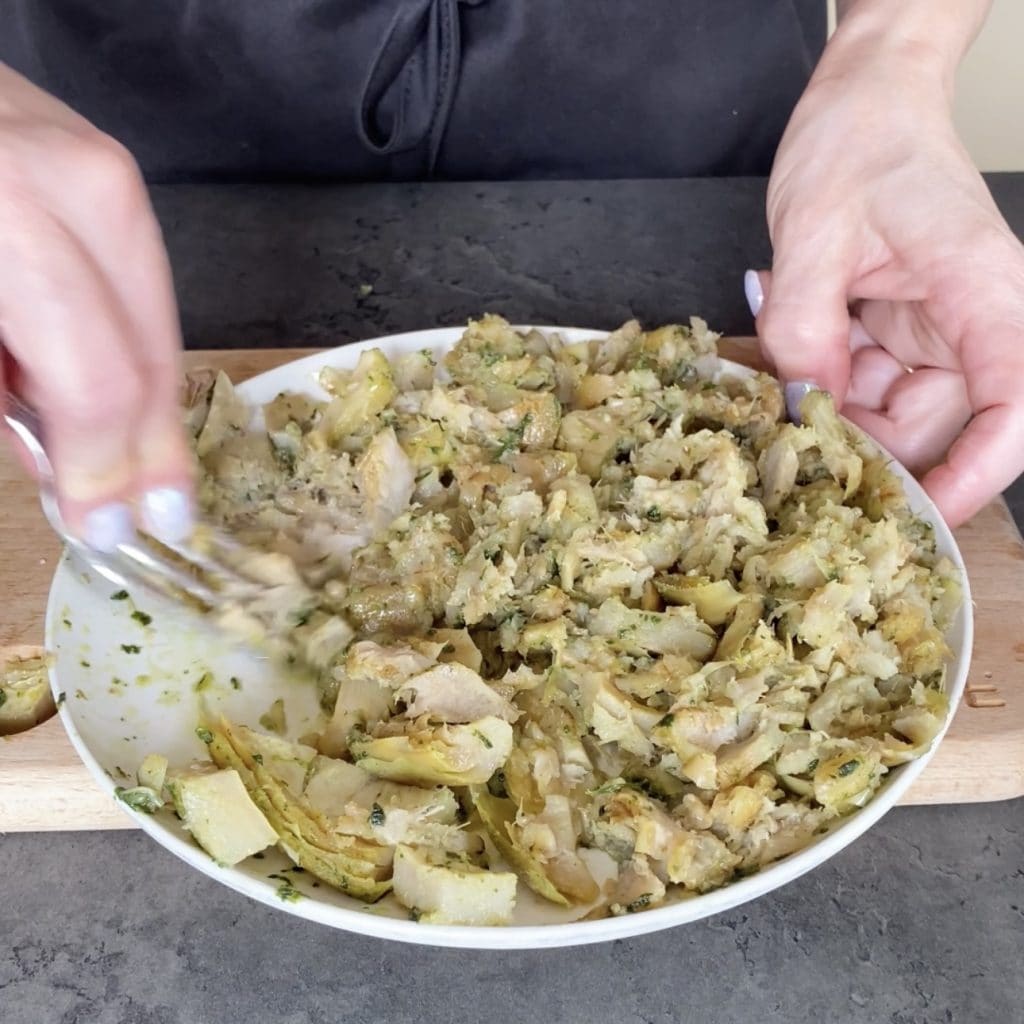 Hartige taart met artisjokken en ricotta