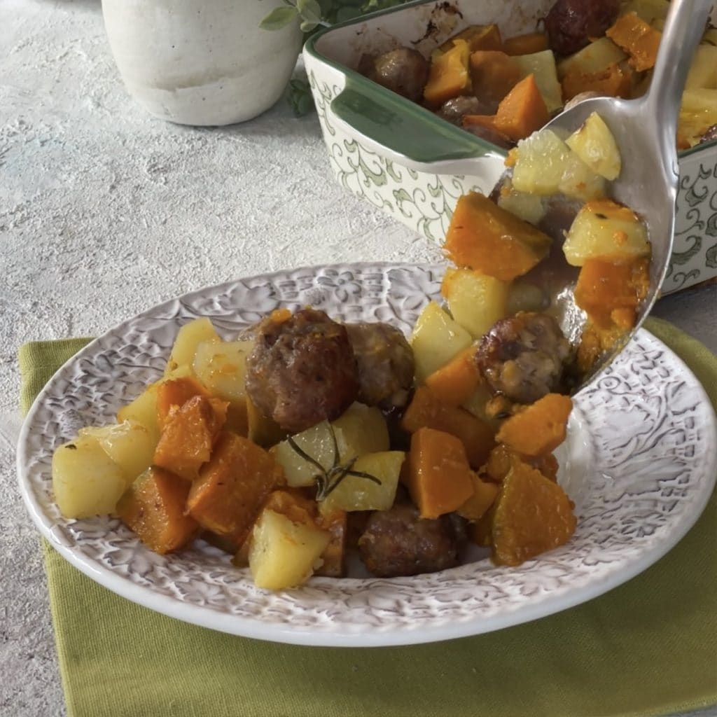 Pompoen en worst met aardappelen