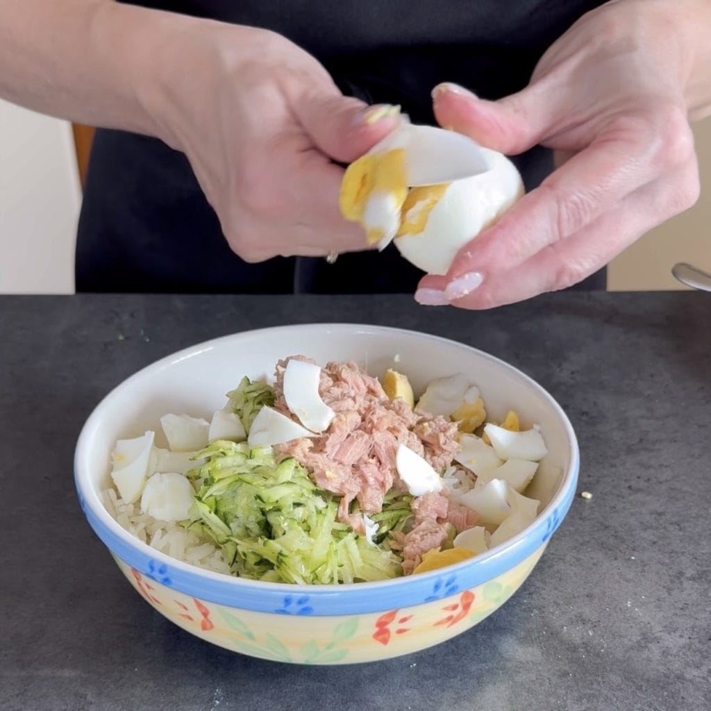 Rijstsalade met tonijn en courgette