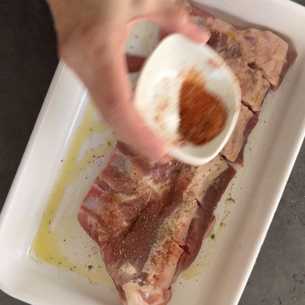 Spareribs in barbecuesaus