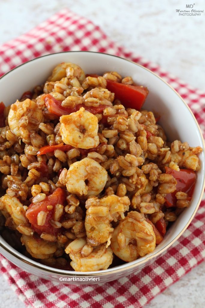 Spelt met garnalen en cherrytomaatjes