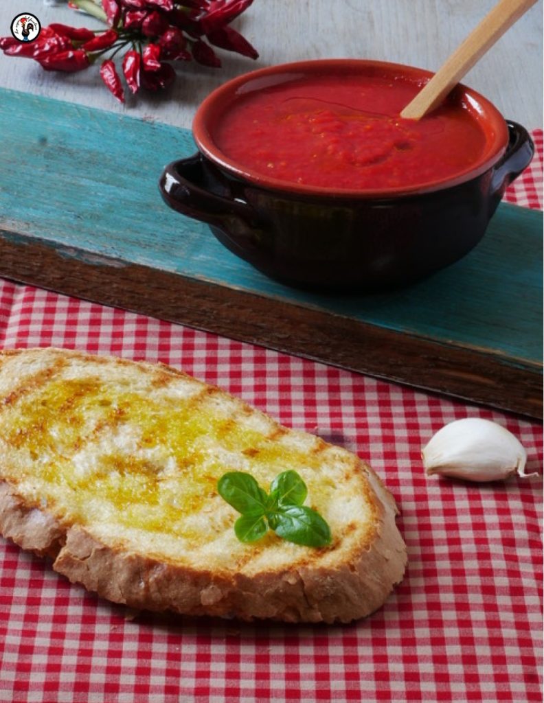 Tomaten- en basilicumsaus