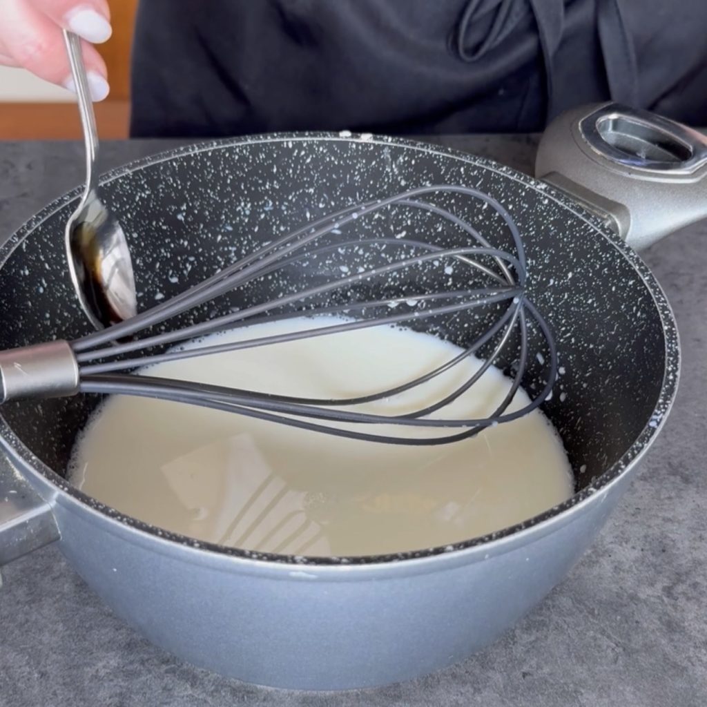 Tweekleurige pudding vanille en chocolade