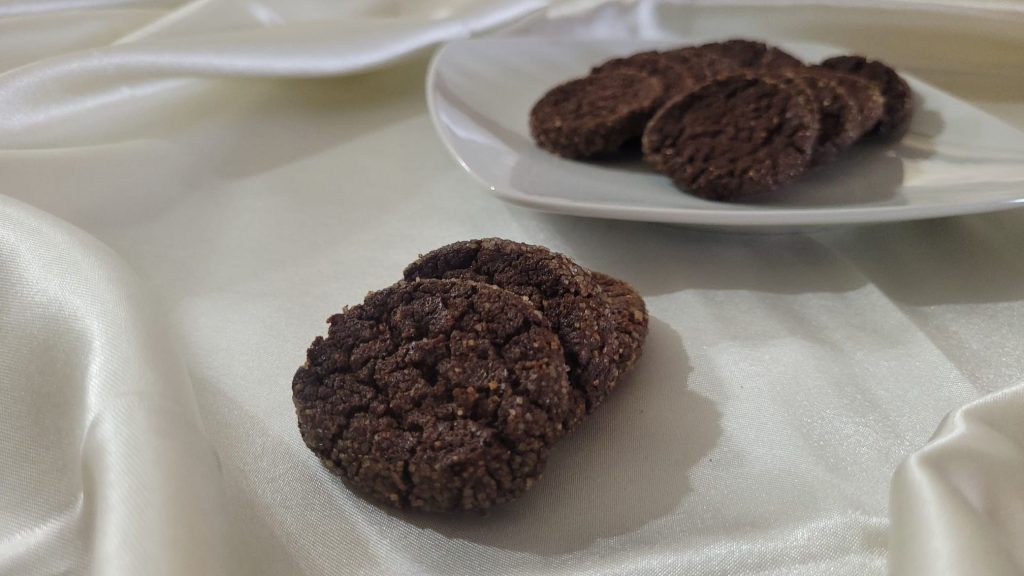 Donkere Chocoladekoekjes met Roze Himalayazout in Airfryer