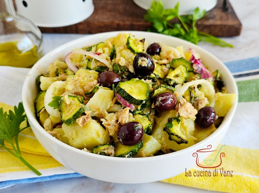 aardappelsalade met tonijn en courgette