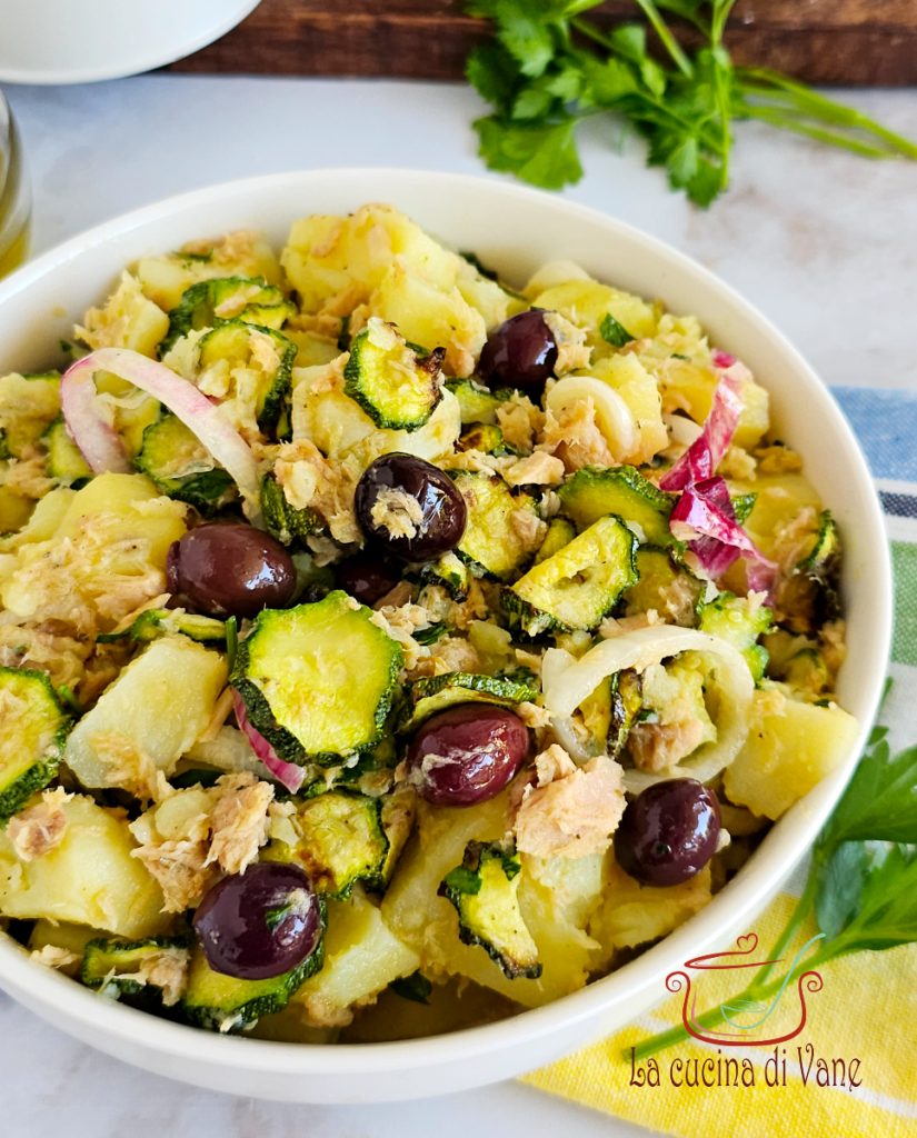 aardappelsalade met tonijn en courgette