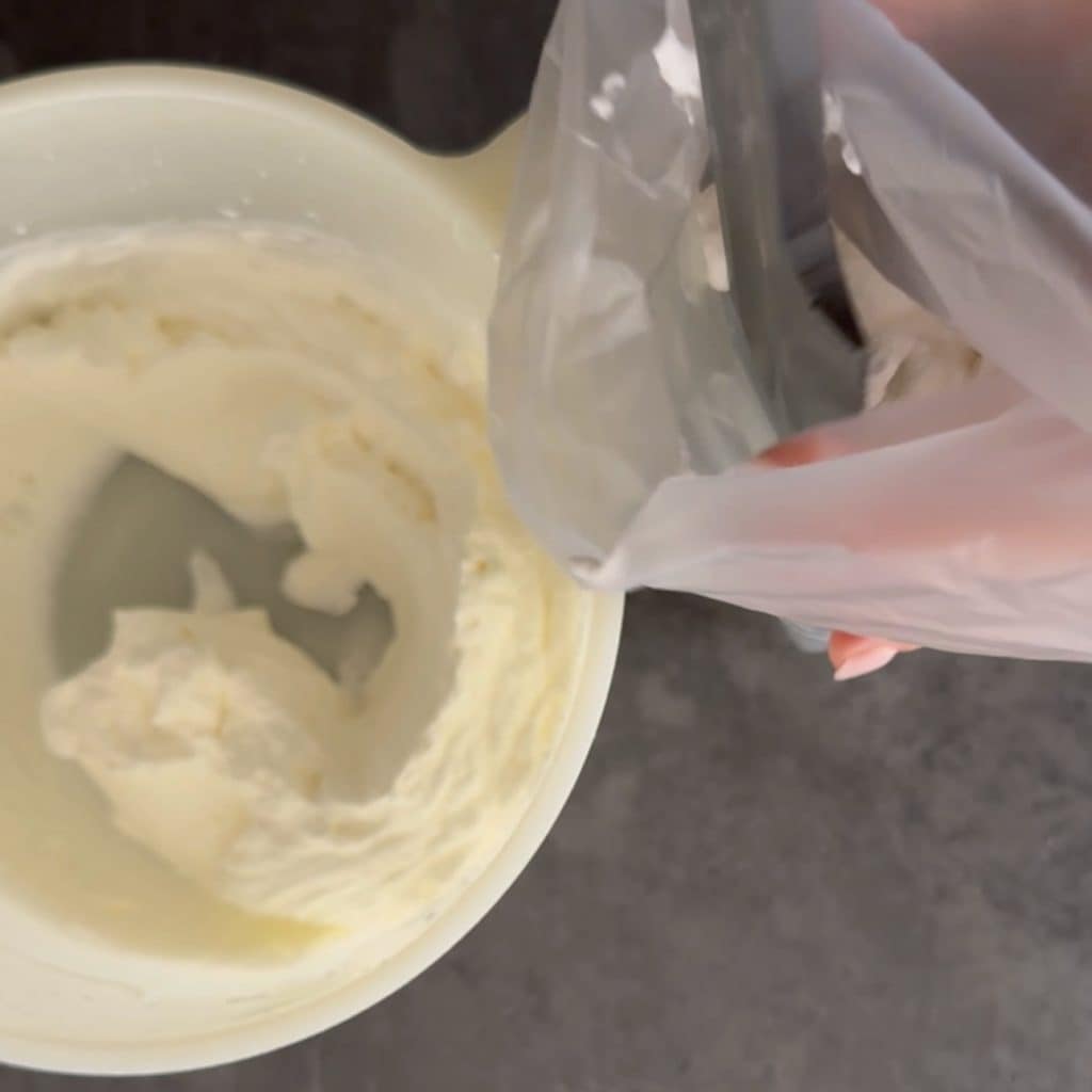 aardbei en slagroom bokaal