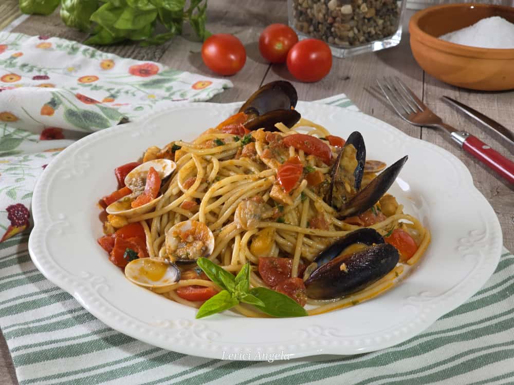 Spaghetti met zeevruchten