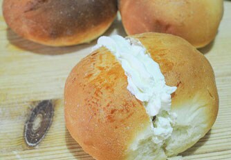 BRIOCHE SLAGROOM en chocolade