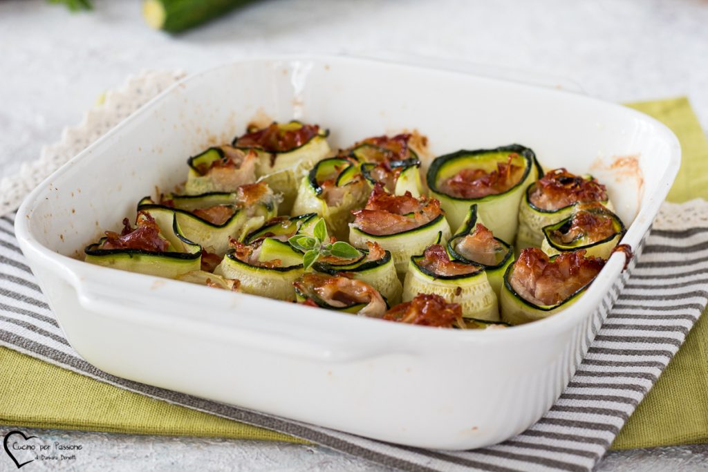 gebakken courgetterolletjes