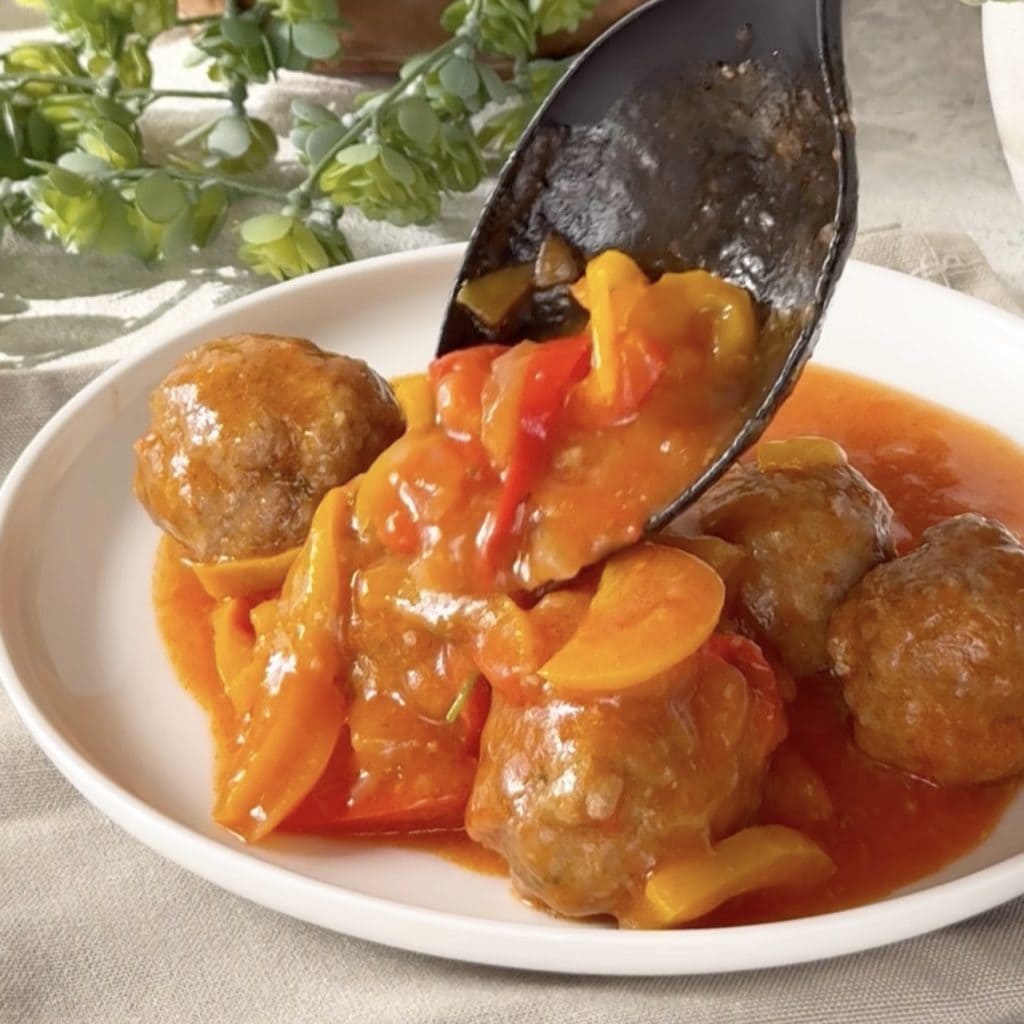 gehaktballetjes met paprika's