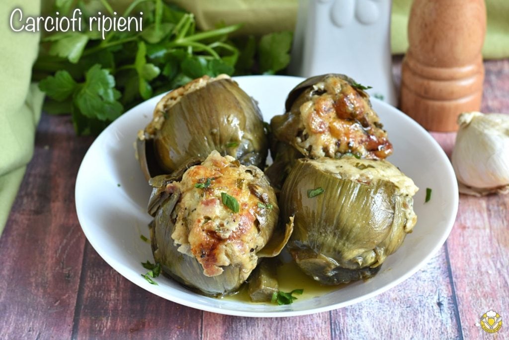 gevulde artisjokken uit de pan met broodkruim spek kaas smakelijk recept il chicco di mais