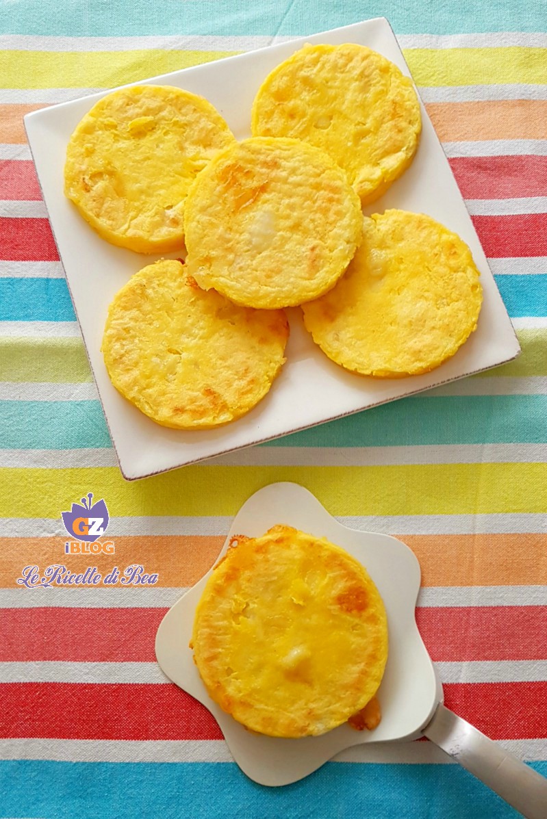 Aardappelburgers met scamorza