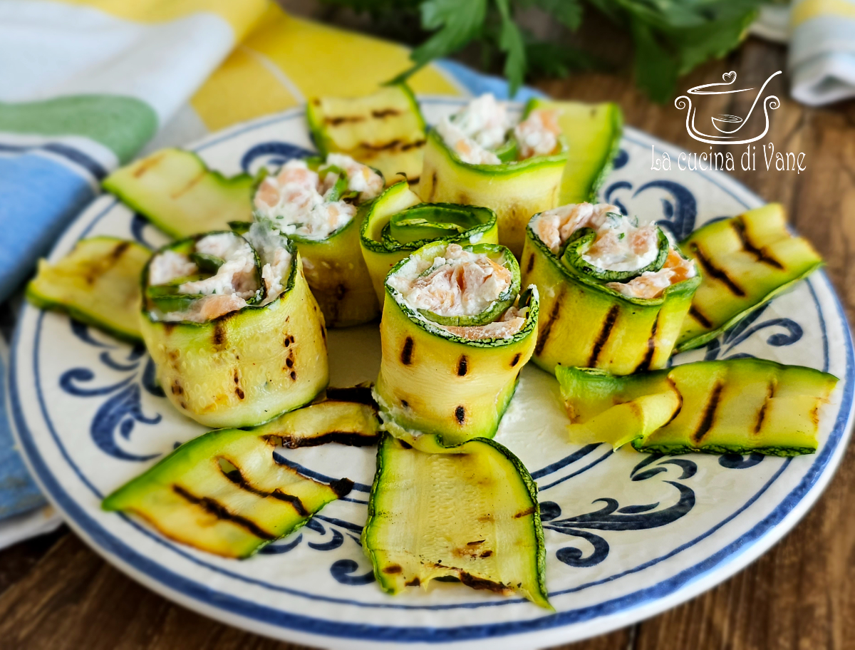 KOUDE COURGETTEROLLETJES