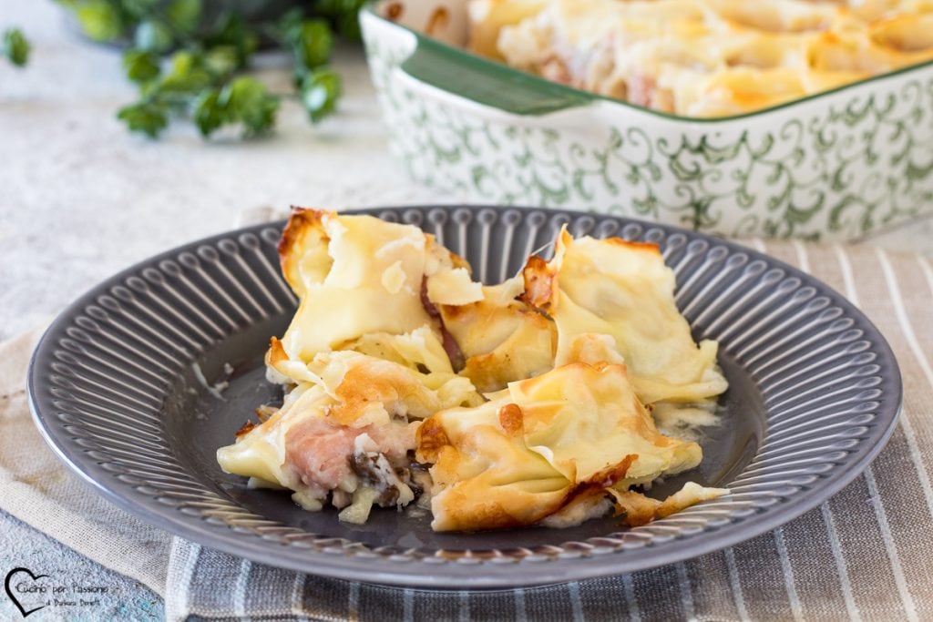 lasagnerolletjes met ham en champignons