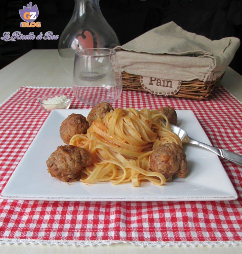 Pasta met gehaktballen