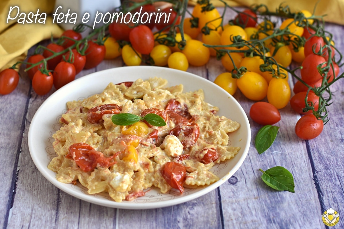 Romige pasta met feta en cherrytomaatjes