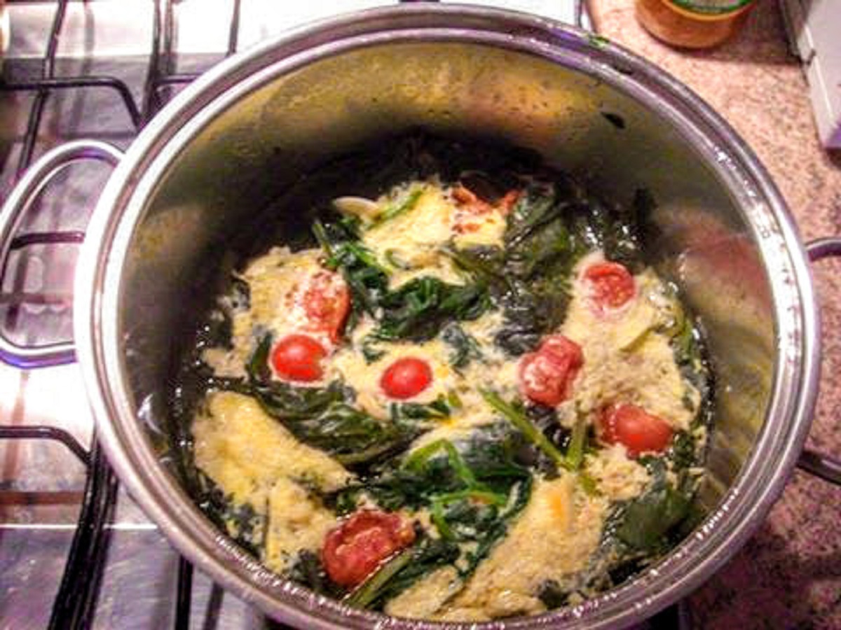 Met Kaas Gegratineerde Snijbiet Uit De Oven