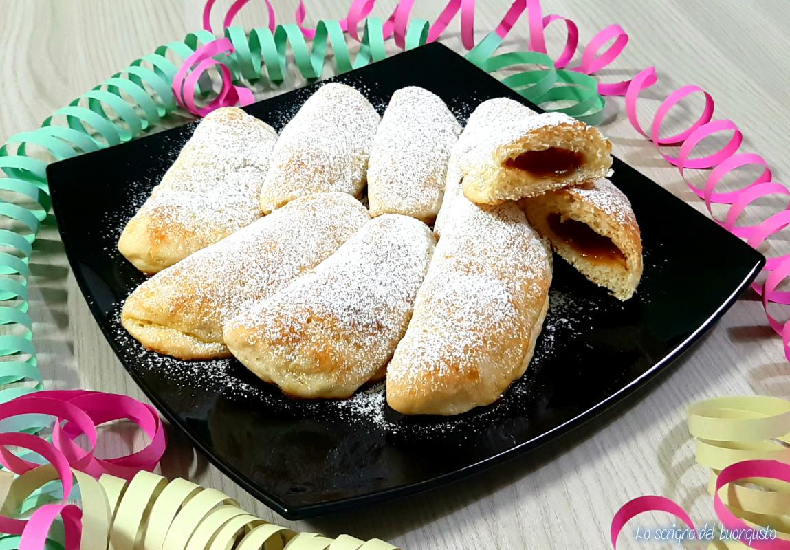 Valdostaanse panzerotti van Carnaval