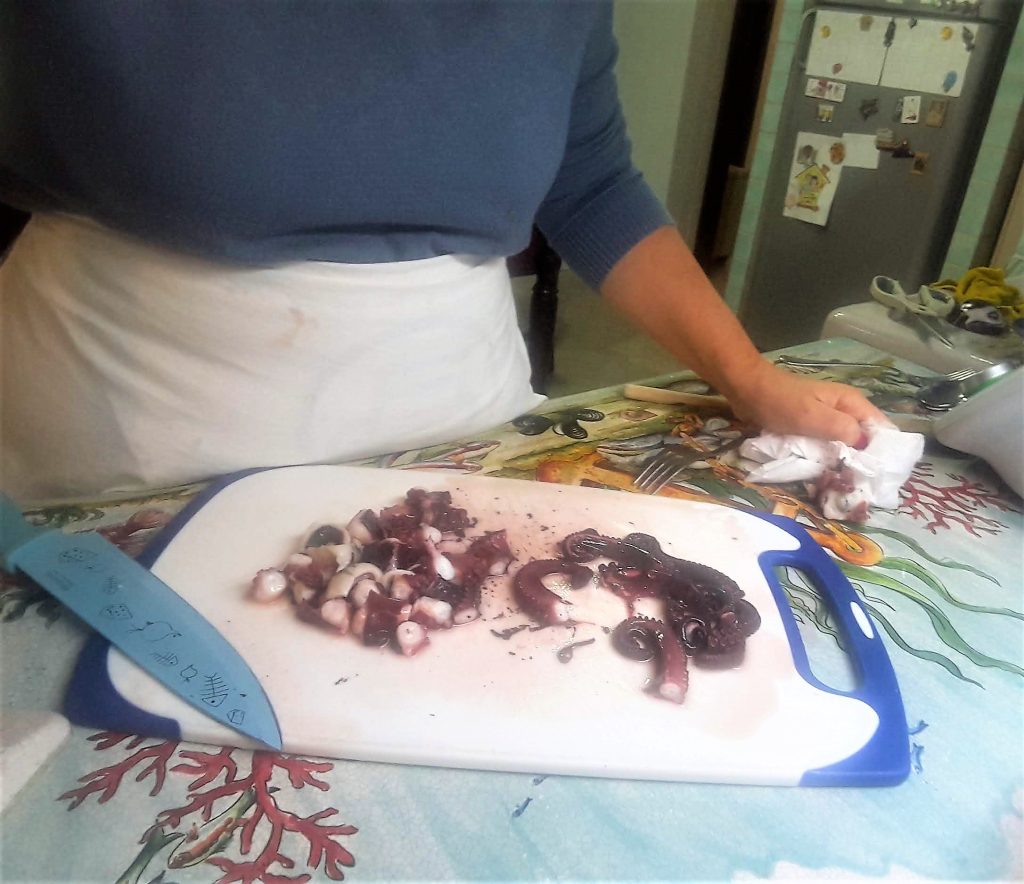 Hoe octopus voor salade te koken