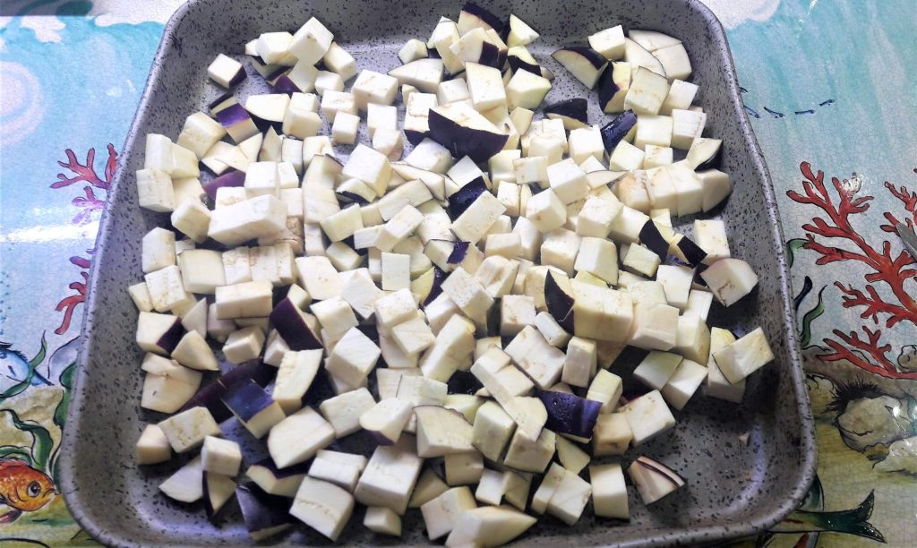 Varkenshaasrolletjes met Siciliaanse caponata