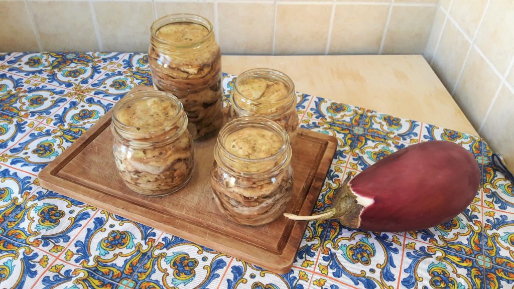 aubergines in olie zonder azijn