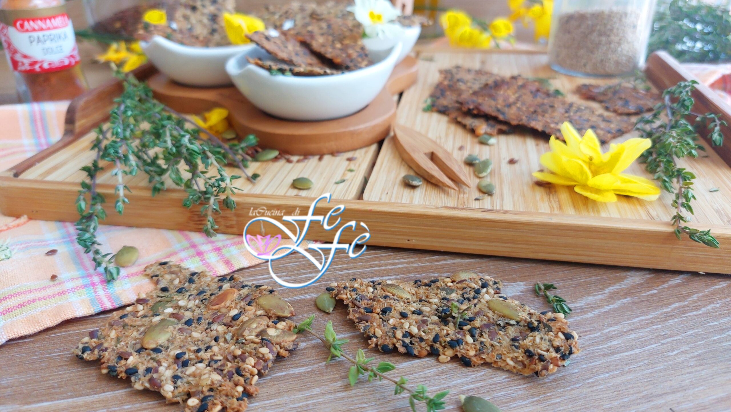 CRACKERS MET GEMENGDE ZADEN EN HAVER OKARA (Glutenvrij recept)