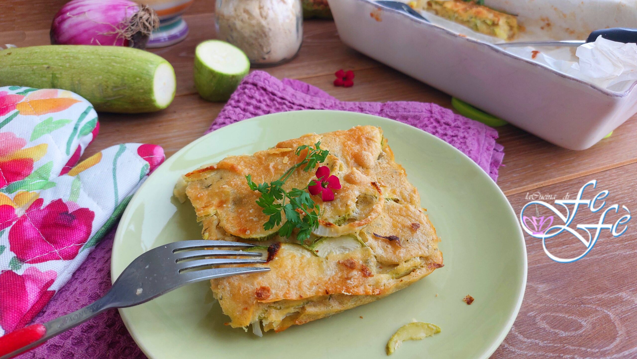 COURGETTES EN RODE UI IN DE OVEN GEBAKKEN BESLAG