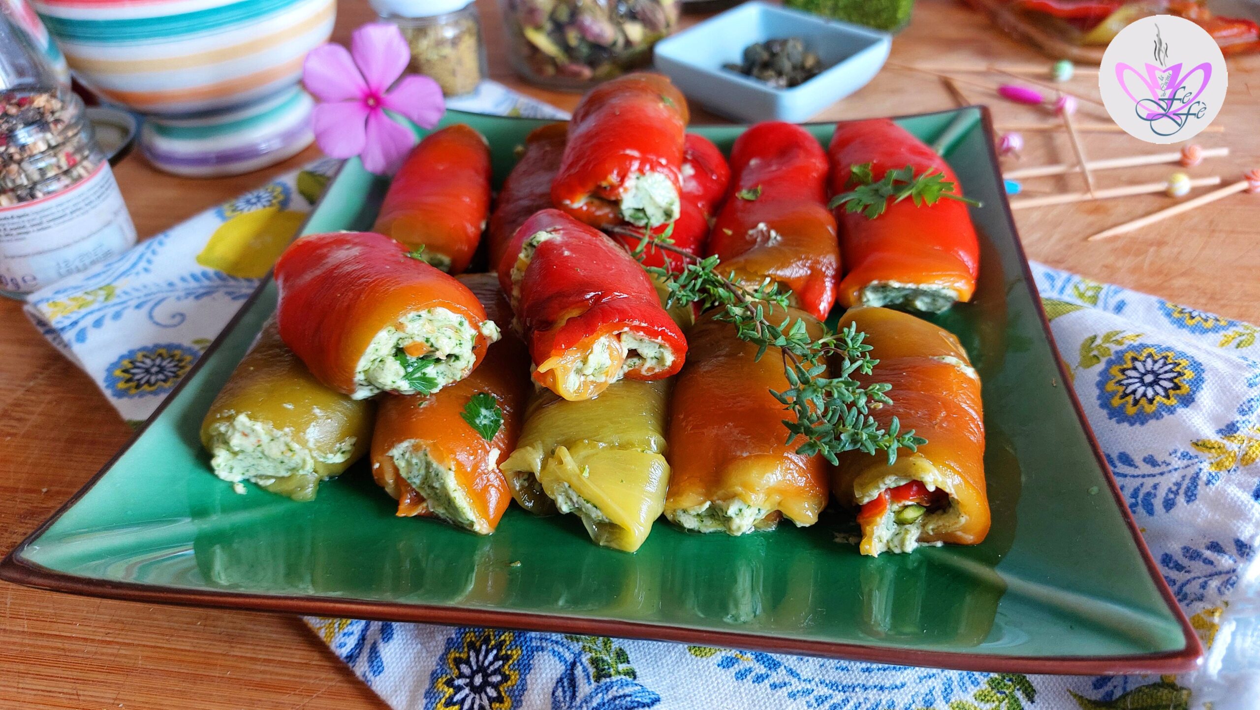 KOUDE PAPRIKA ROLLETJES