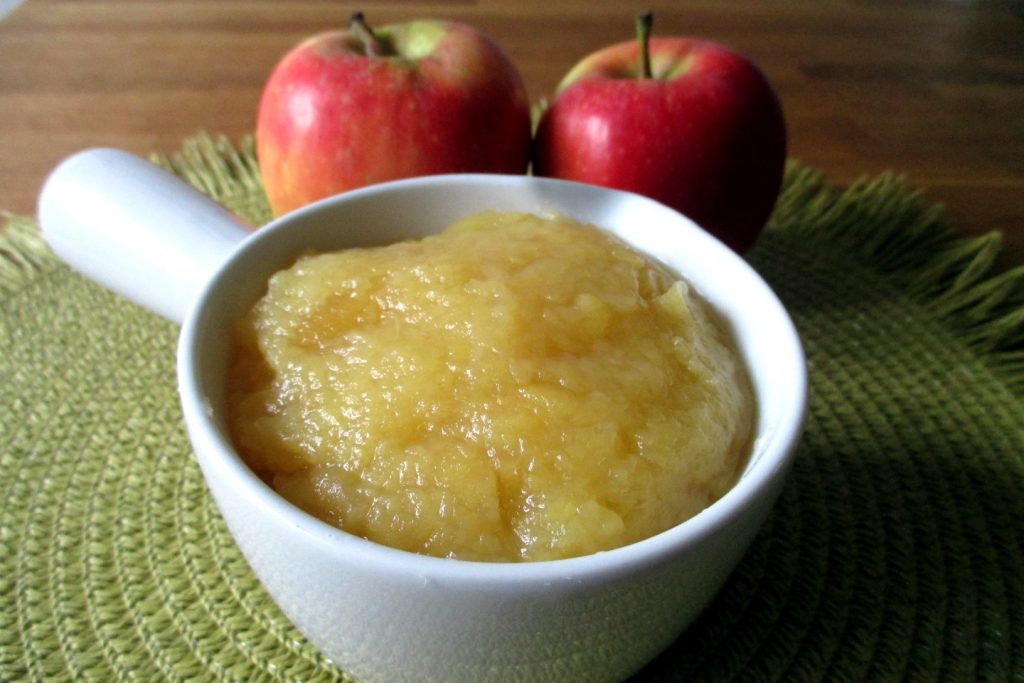 Appelmoes, Eet zonder Buik