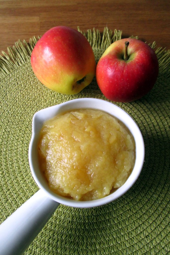 Appelmoes, Eet zonder Buik