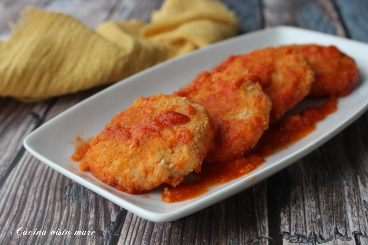 Bloemkoolmedaillons in saus