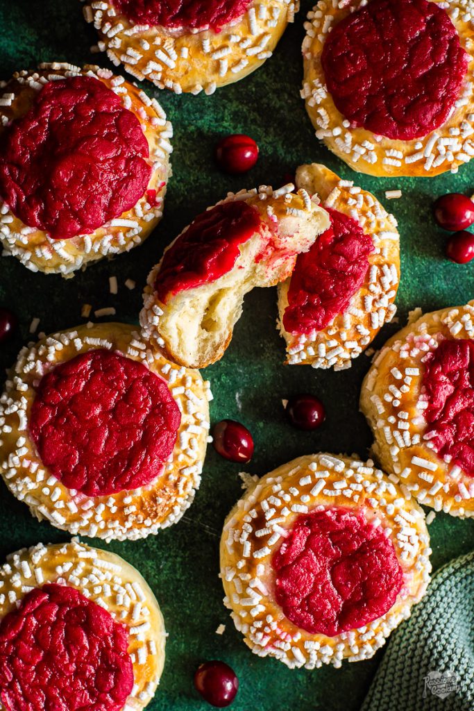 Brioche met cranberrycrème