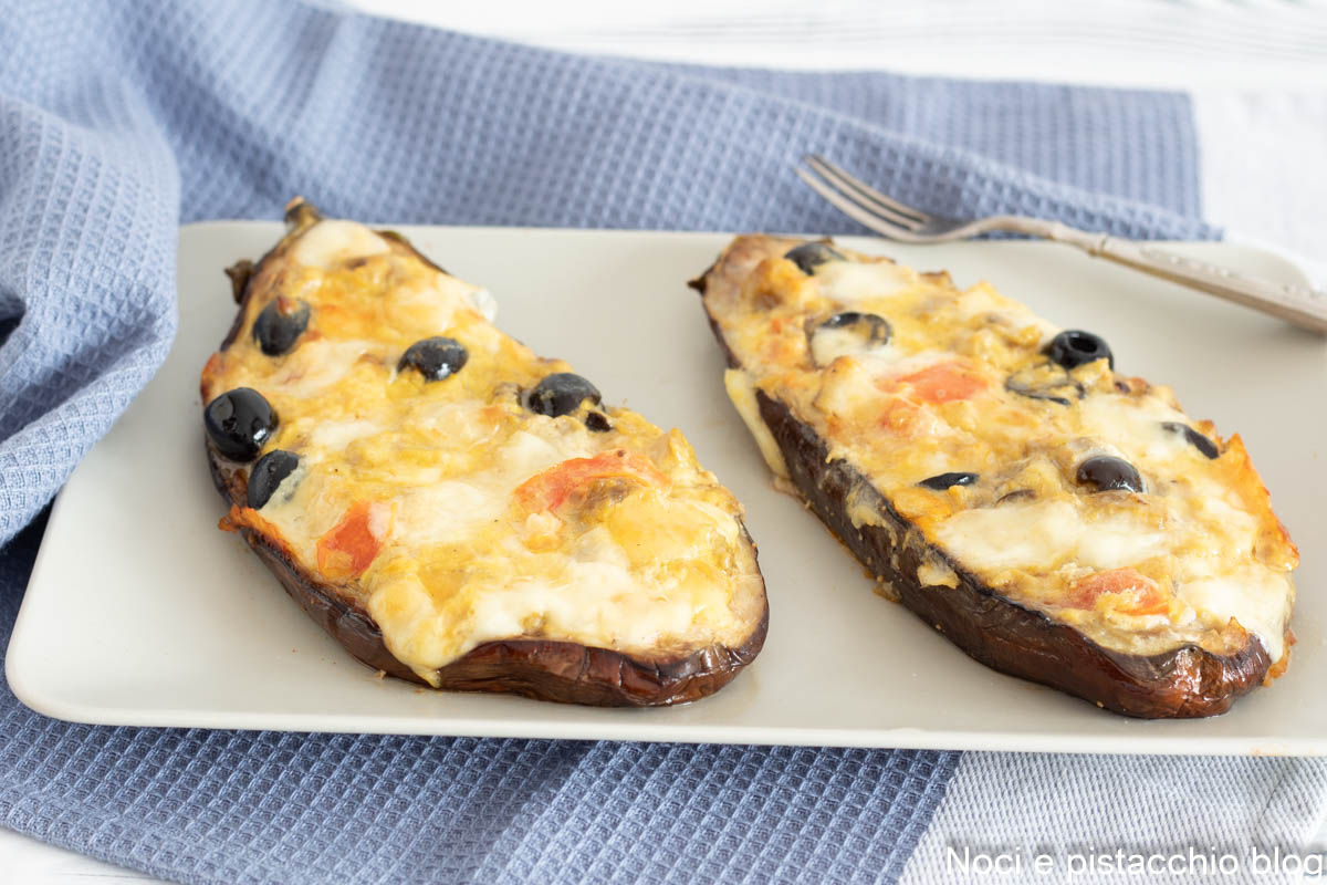Gevulde aubergines met groenten en kaas