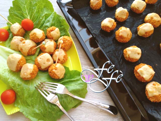 OVENGEBRADEN MILLET- EN AMARANTH ARANCINI MET COURGETTE (recept zonder eieren)