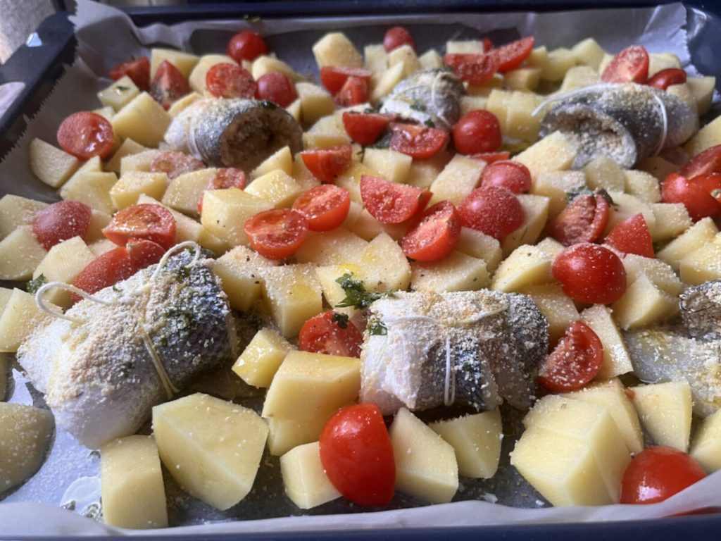 spiralen zeebaars aardappelen kerstomaatjes oven