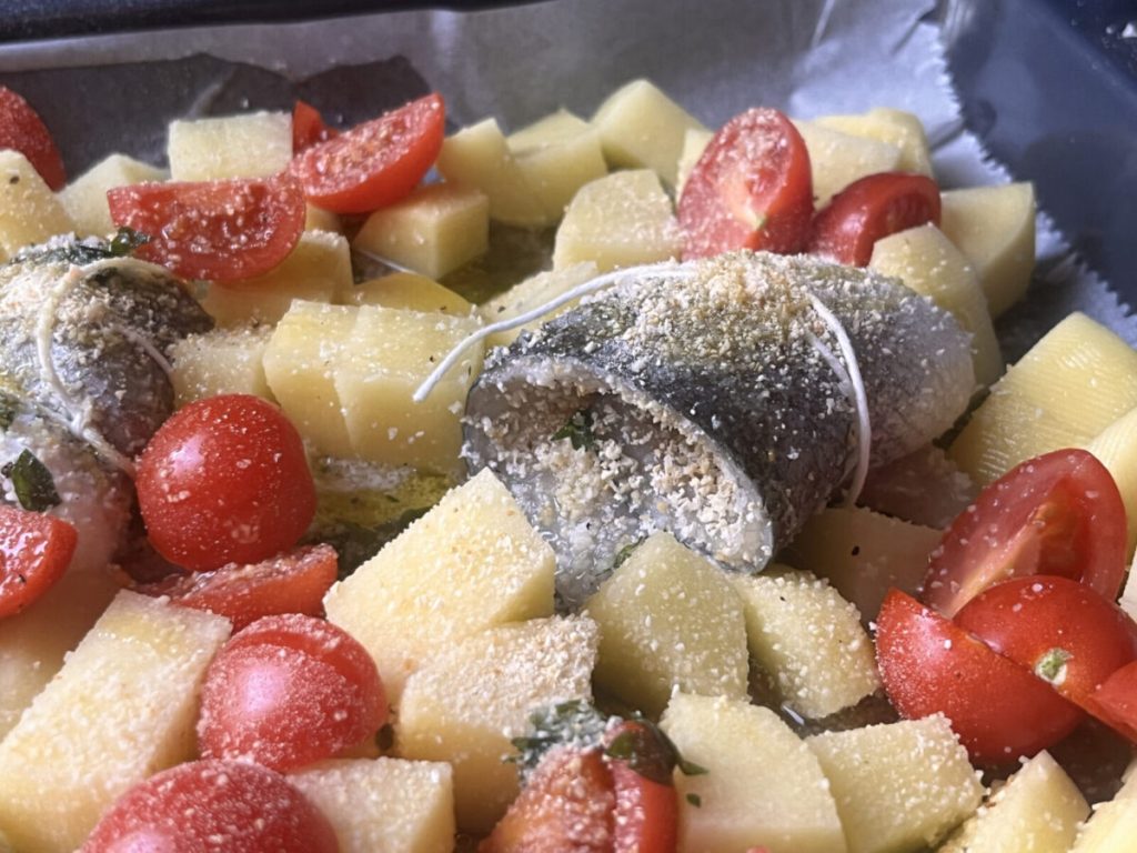 spiralen zeebaars aardappelen kerstomaatjes oven