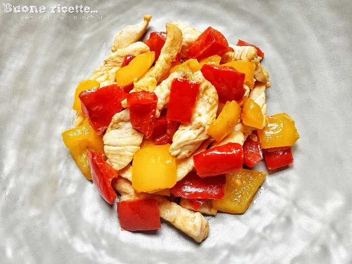 Kipreepjes met paprika