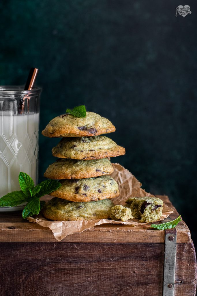 Koekjes met verse munt en chocolade