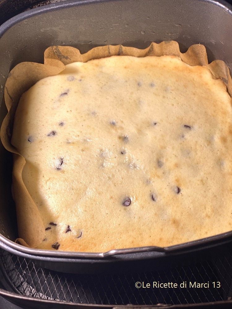 Lichte cake in heteluchtfriteuse