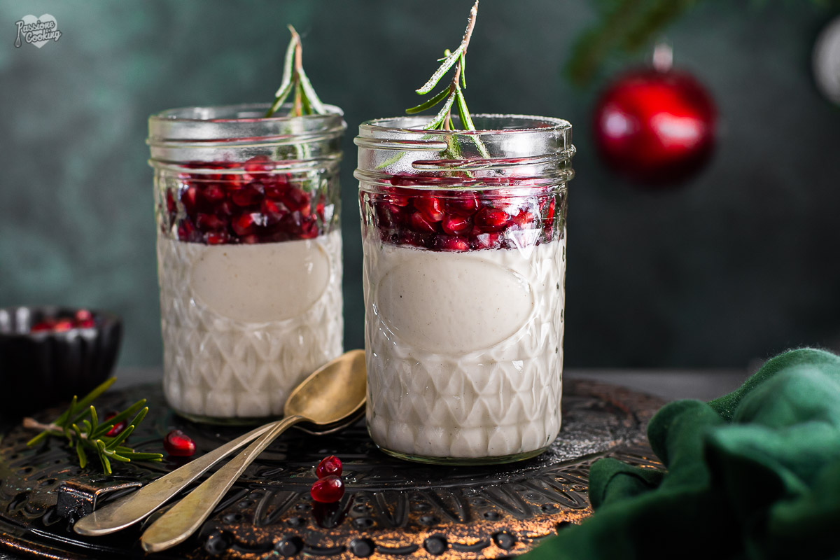 Marsepein panna cotta