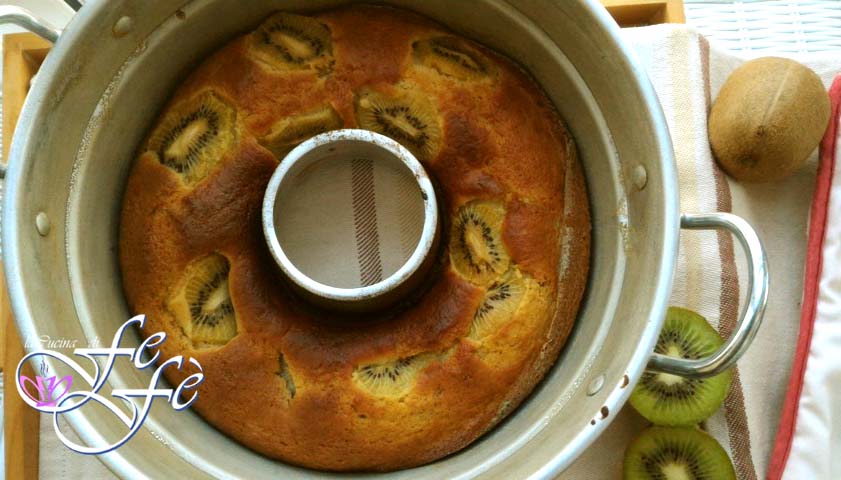 KIWI EN CHOCOLADE CAKE MET VERSILIA OVEN