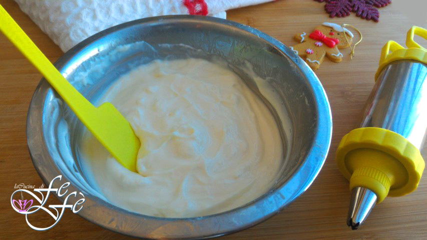 WITTE CHOCOLADE NAMELAKA