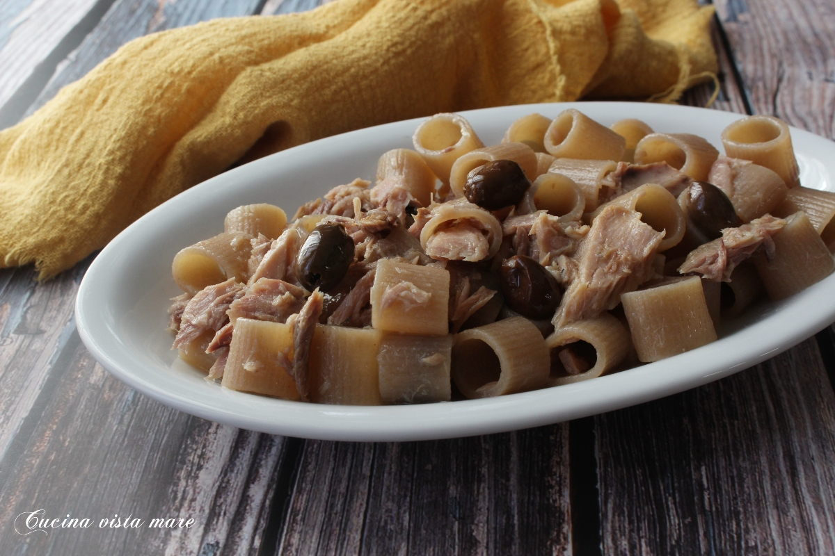 Pasta met tonijn, citroen en tijm