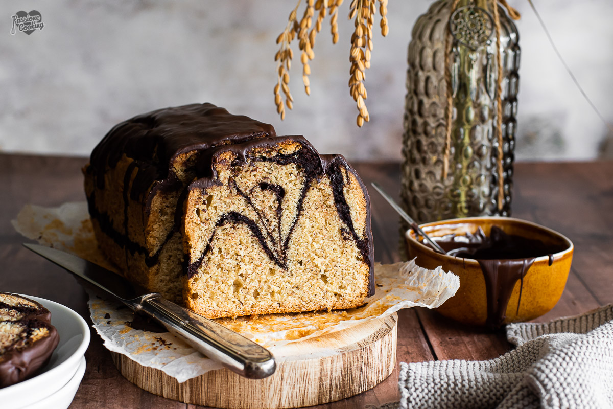 Plumcake met tahini en cacao